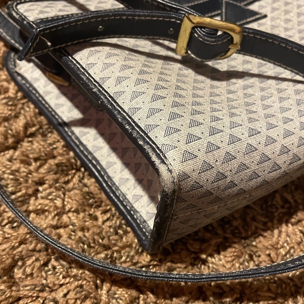 Vintage 1984 Liz Claiborne Purse - Picture 5 of 11